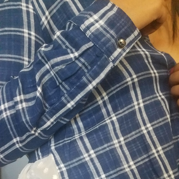 PRETTY IN PLAID BLUE CREAM SHIRT TOP - Picture 14 of 15